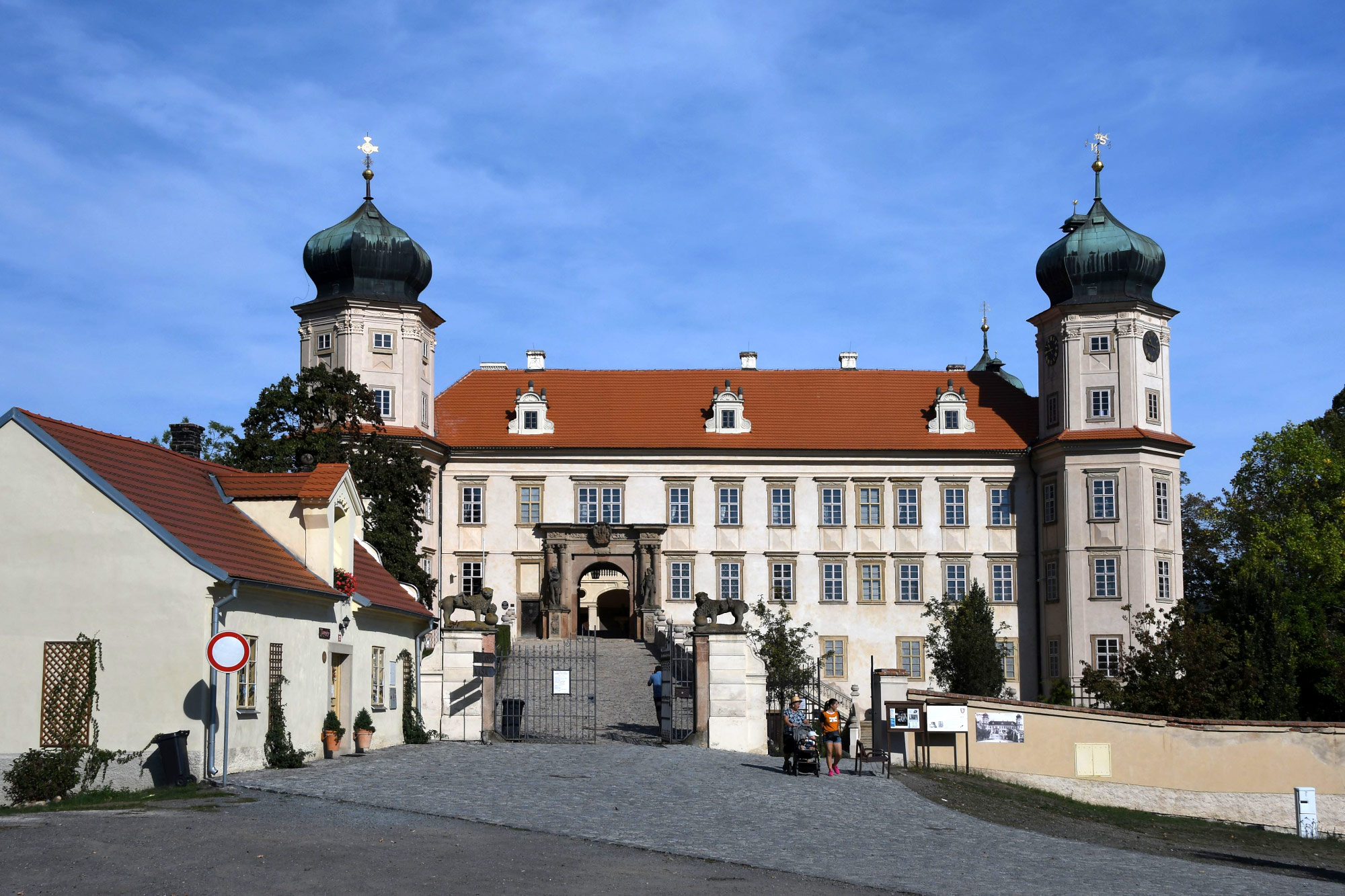 Mníšek pod Brdy (deutsch Mnischek) (Photo license: CC BY 2.0)